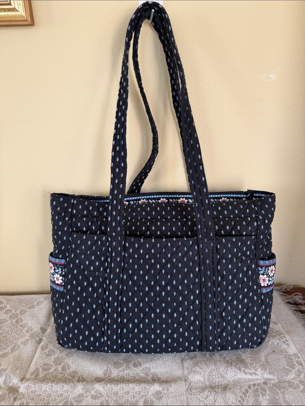 VTG Vera Bradley Alpine Dark Navy Quilted Tote with Light Blue Dot & Floral Trim